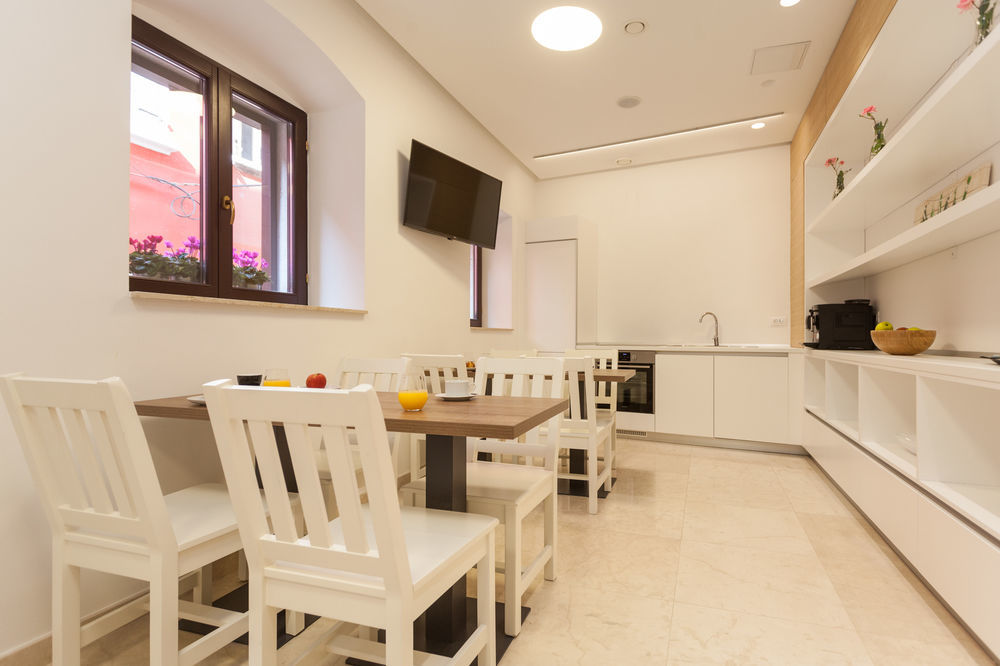 Villa Castrum Rovinj Eksteriør bilde